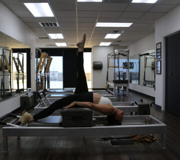 Private classical Pilates session on reformer